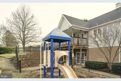 [Address not provided], Alexandria, VA 22310 - Photo 31