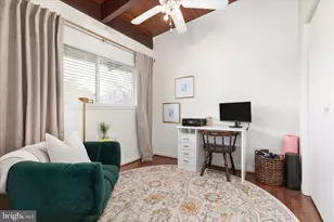 4901 Americana Dr, Annandale, VA 22003 - Photo 23