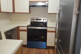 11705 Summerchase Cir, Reston, VA 20194 - Photo 5