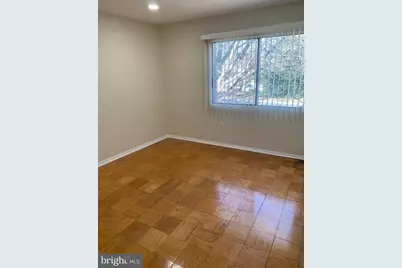 2911 Charing Cross Road #10, Falls Church, VA 22042 - Photo 7