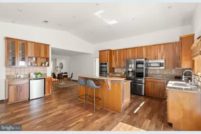 8737 Redman Street, Springfield, VA 22153 - Photo 15