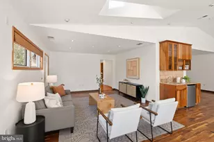 8737 Redman St, Springfield, VA 22153 - Photo 19