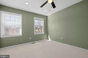 14420 Awbrey Patent Dr, Centreville, VA 20120 - Photo 29