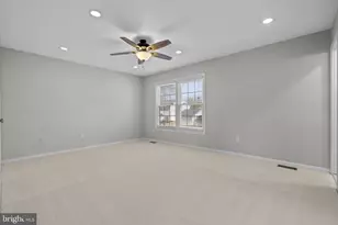 14420 Awbrey Patent Dr, Centreville, VA 20120 - Photo 35