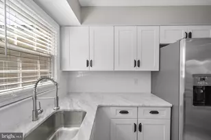 14420 Awbrey Patent Dr, Centreville, VA 20120 - Photo 17