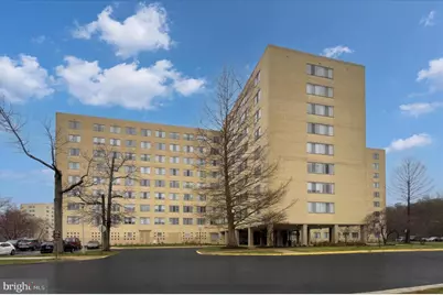 6641 Wakefield Drive #112, Alexandria, VA 22307 - Photo 1