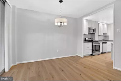 6641 Wakefield Drive #112, Alexandria, VA 22307 - Photo 7