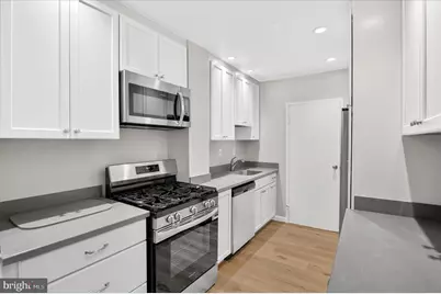 6641 Wakefield Drive #112, Alexandria, VA 22307 - Photo 9