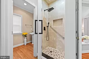 403 Madison St, Herndon, VA 20170 - Photo 31