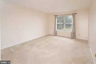 7504 Ashby Ln, Alexandria, VA 22315 - Photo 17