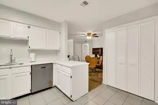 3117 Patrick Henry Dr, Falls Church, VA 22044 - Photo 5