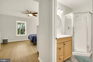 3117 Patrick Henry Dr, Falls Church, VA 22044 - Photo 17