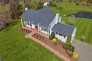 11309 Hunting Horse Dr, Fairfax Station, VA 22039 - Photo 5