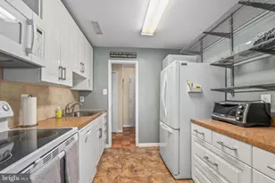 3101 S Manchester St, Falls Church, VA 22044 - Photo 7