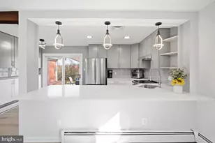 7917 Ashton St, Alexandria, VA 22309 - Photo 5