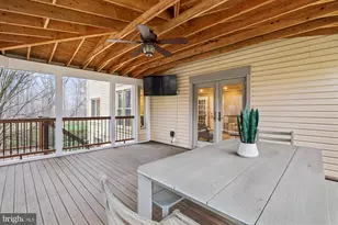 13423 Black Gum Ct, Chantilly, VA 20151 - Photo 21