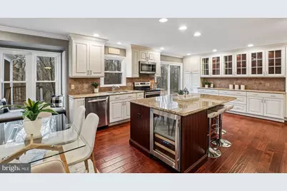 13423 Black Gum Court, Chantilly, VA 20151 - Photo 5