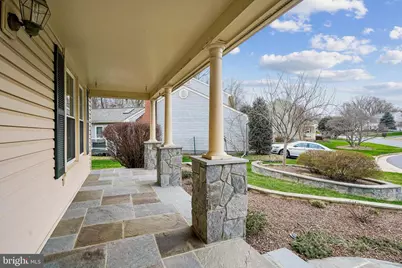 13423 Black Gum Court, Chantilly, VA 20151 - Photo 9