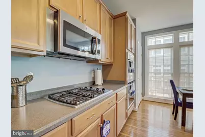 8410 Chaucer House Court, Lorton, VA 22079 - Photo 21