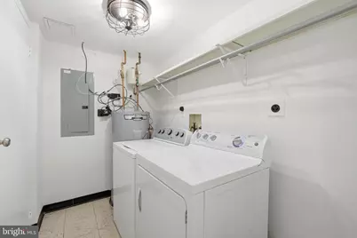 2817 Jermantown Road #107, Oakton, VA 22124 - Photo 17