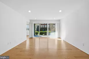 2817 Jermantown Rd, Oakton, VA 22124 - Photo 7