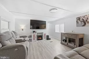 11283 Mobile Dr, Fairfax, VA 22030 - Photo 7