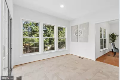 2460 Leyland Ridge Road, Herndon, VA 20171 - Photo 11