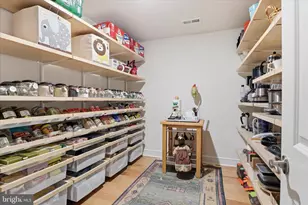 6145 Olivet Dr, Alexandria, VA 22315 - Photo 35