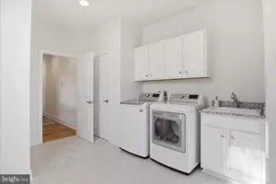 6145 Olivet Dr, Alexandria, VA 22315 - Photo 19