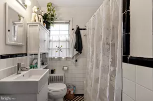 6619 E Wakefield Dr, Alexandria, VA 22307 - Photo 19