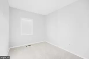 4418 Airlie Way, Annandale, VA 22003 - Photo 25