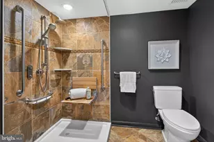 11203 Leatherwood Dr, Reston, VA 20191 - Photo 35