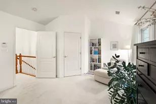 9969 Cyrandall Dr, Oakton, VA 22124 - Photo 19