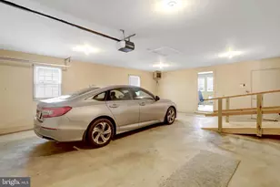 6107 Craft Rd, Alexandria, VA 22310 - Photo 25