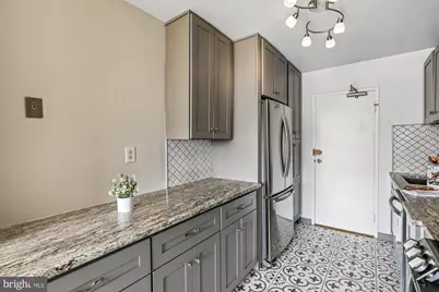 6621 Wakefield Drive #317, Alexandria, VA 22307 - Photo 11