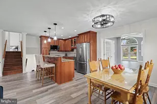 5633 Inverchapel Rd, Springfield, VA 22151 - Photo 11