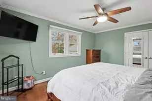 5633 Inverchapel Rd, Springfield, VA 22151 - Photo 23