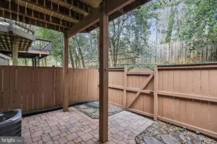 4266 Wheeled Caisson Square, Fairfax, VA 22033 - Photo 5