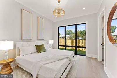 917 Timber Lane SW, Vienna, VA 22180 - Photo 15