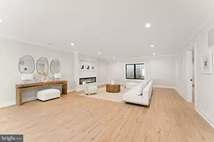 917 Timber Ln SW, Vienna, VA 22180 - Photo 39