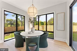 917 Timber Ln SW, Vienna, VA 22180 - Photo 9