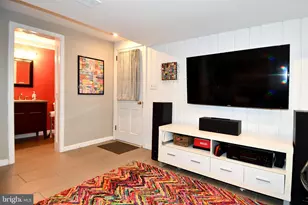 5812 Piedmont Dr, Alexandria, VA 22310 - Photo 33