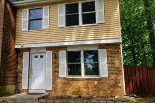 8081 Steeple Chase Ct, Springfield, VA 22153 - Photo 1