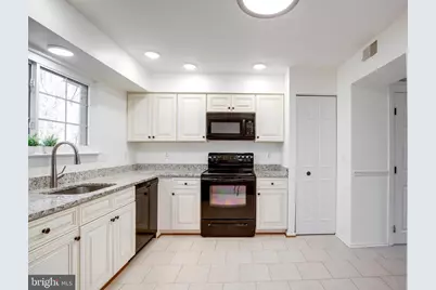 6012 Westbourne Place, Centreville, VA 20120 - Photo 27