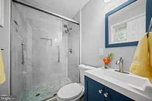 6019 Rose Hill Dr, Alexandria, VA 22310 - Photo 21