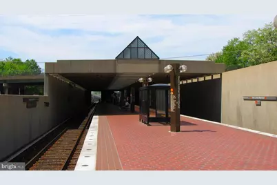 8517 Marquette Street, Vienna, VA 22180 - Photo 39