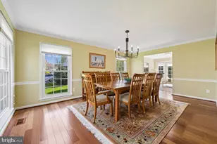 13511 Fallen Oak Ct, Chantilly, VA 20151 - Photo 7