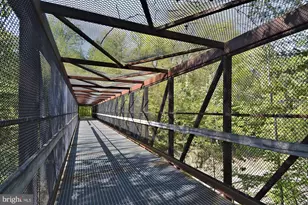 8312 Kingsgate Rd, Springfield, VA 22152 - Photo 51