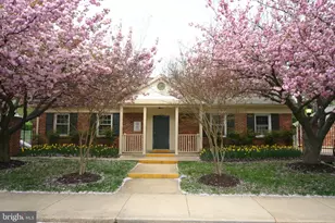 8312 Kingsgate Rd, Springfield, VA 22152 - Photo 45