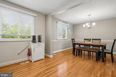 8160 Curving Creek Court, Springfield, VA 22153 - Photo 11